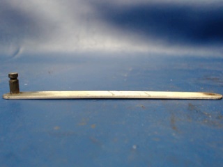 0413390-23 Cessna - Arm - Cabin Door Window
